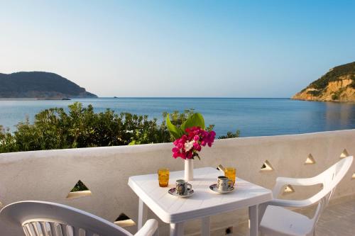 skopelos