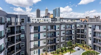 cozysuites at east washington