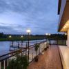 riverscape tranquil serviced apartments