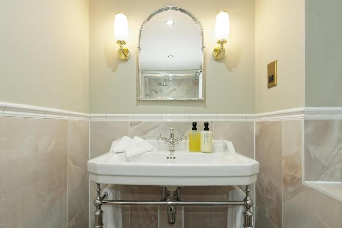 old town house by ezestays