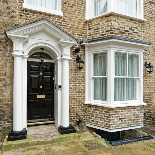 old town house by ezestays