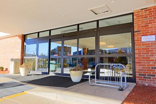 wyndham garden kenosha harborside