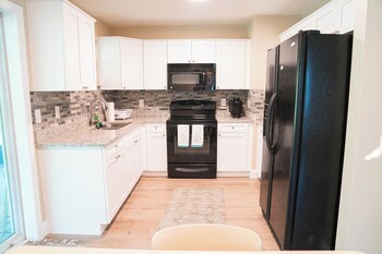 Family Home Tampa,,2 star