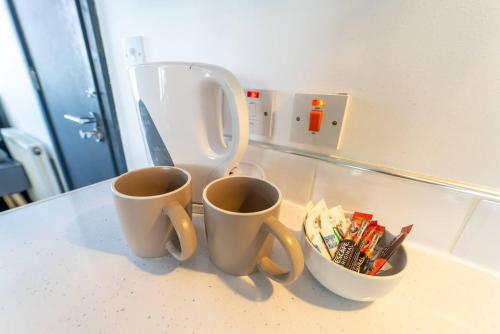 cosy spacious studio available