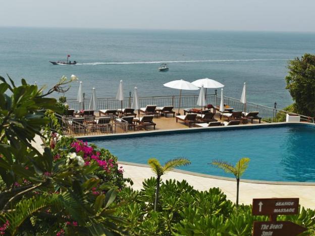 pinnacle koh tao resort