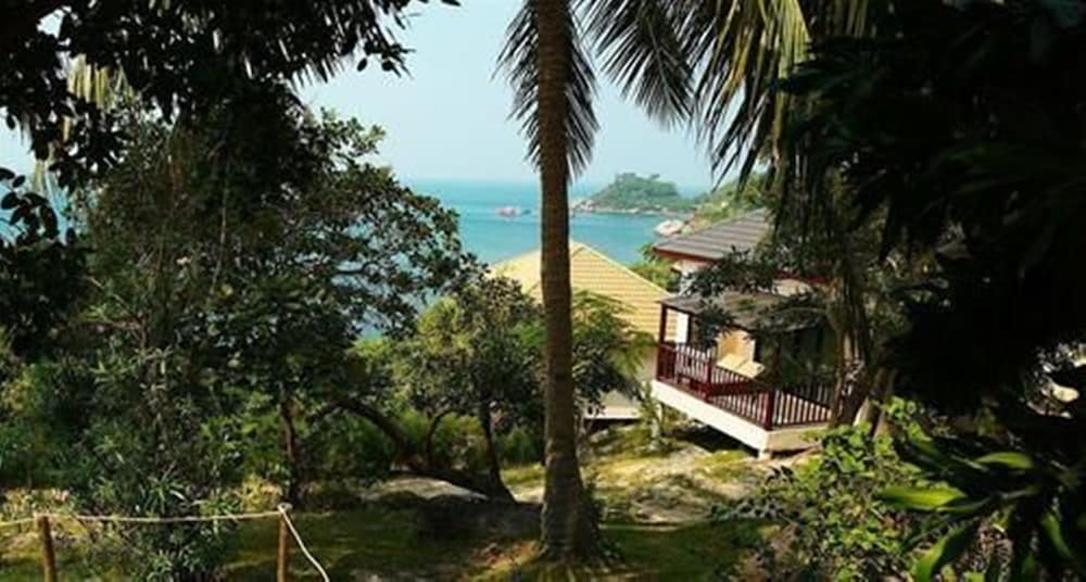 pinnacle koh tao resort