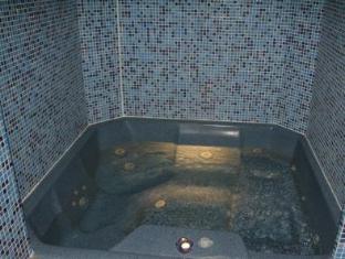 kos divine hotel and suites