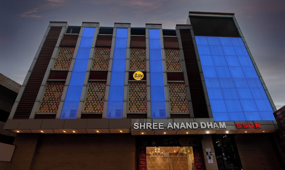 treebo shree anand dham vrindavan