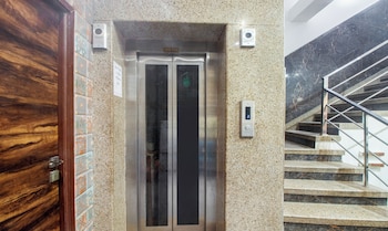 treebo shree anand dham vrindavan