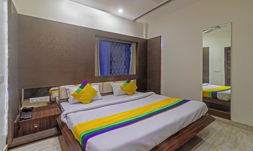 treebo shree anand dham vrindavan