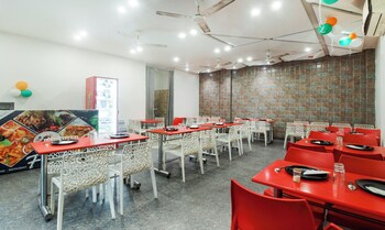 treebo shree anand dham vrindavan