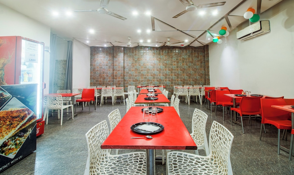 treebo shree anand dham vrindavan