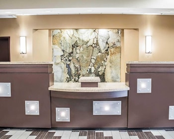 comfort suites perrysburg toledo south