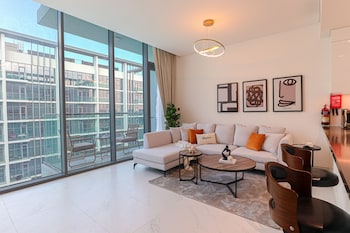 higuests district one residence 15