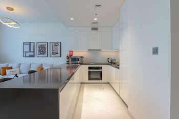 higuests district one residence 15