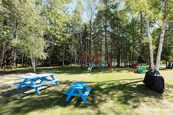 3Bedroomapt Pool Campfire Playarea,,3 star