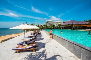 villa del sol beach resort and spa