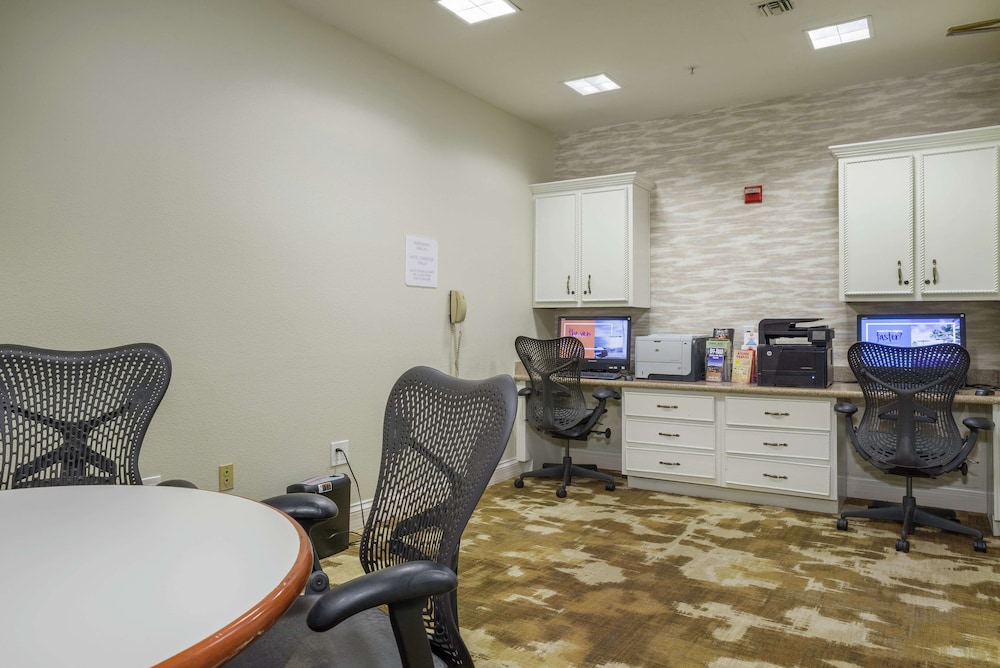 hilton garden inn phoenix airport