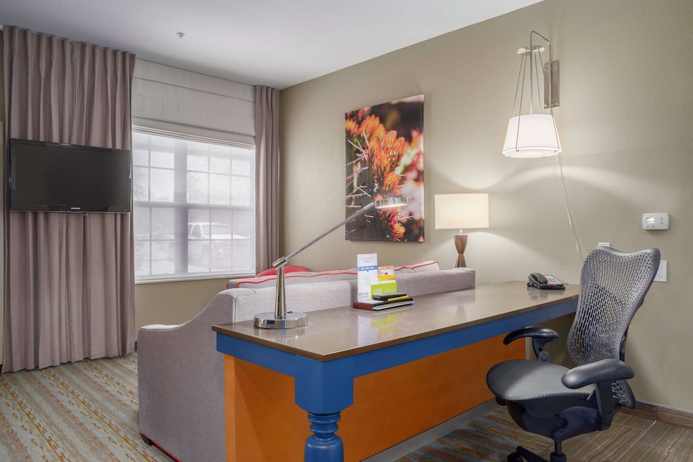 hilton garden inn phoenix airport