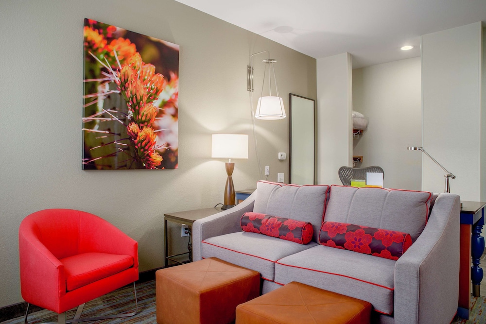 hilton garden inn phoenix airport