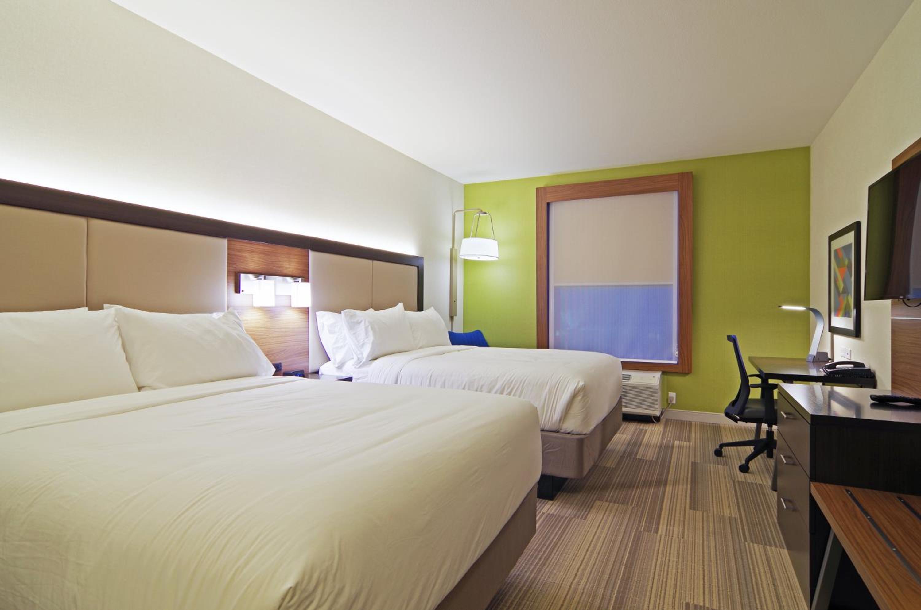 holiday inn express and suites phoenix north scottsdale
