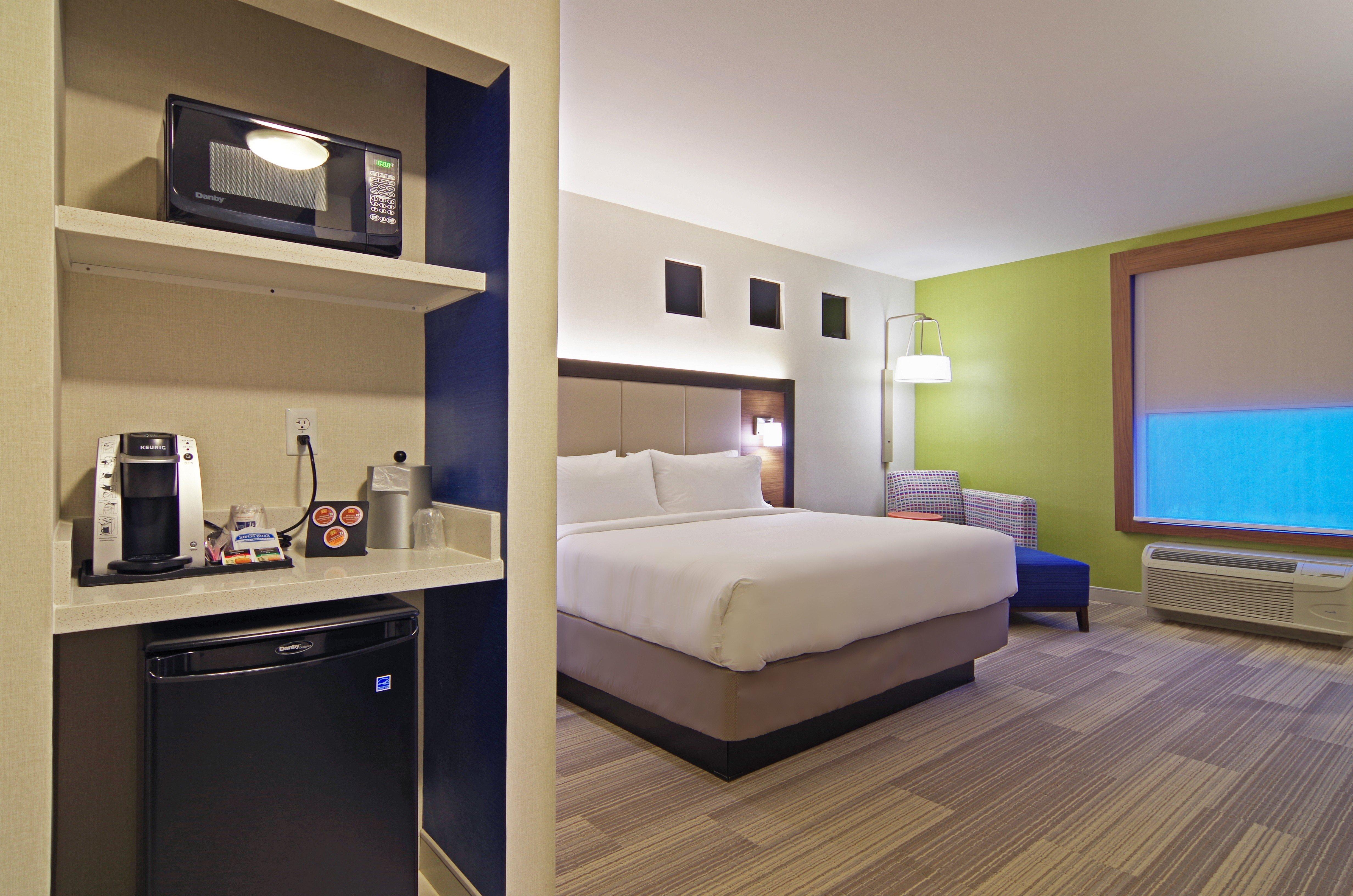 holiday inn express and suites phoenix north scottsdale