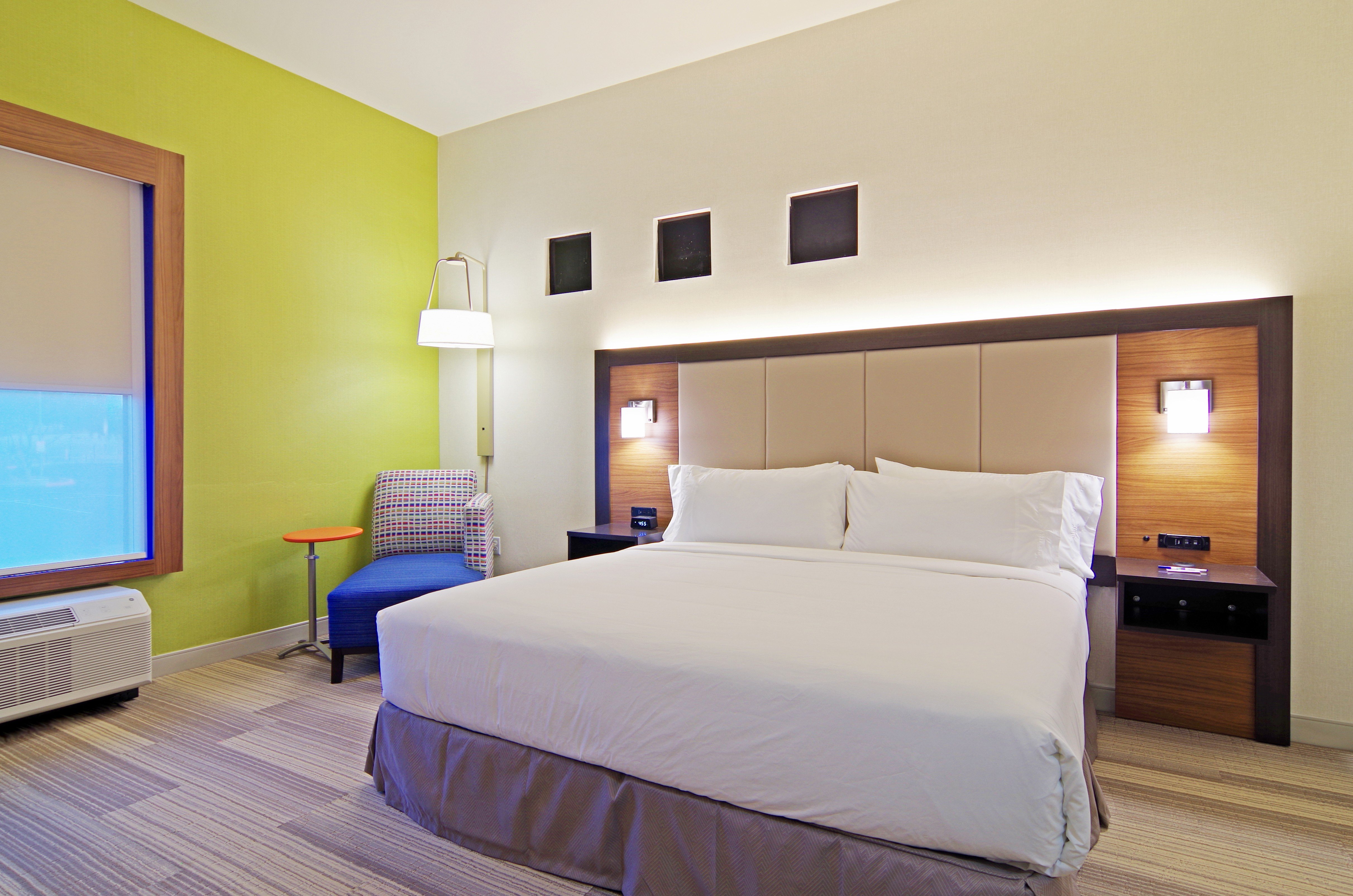 holiday inn express and suites phoenix north scottsdale