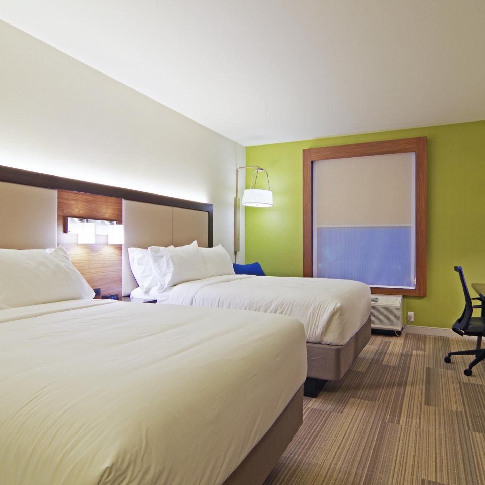holiday inn express and suites phoenix north scottsdale