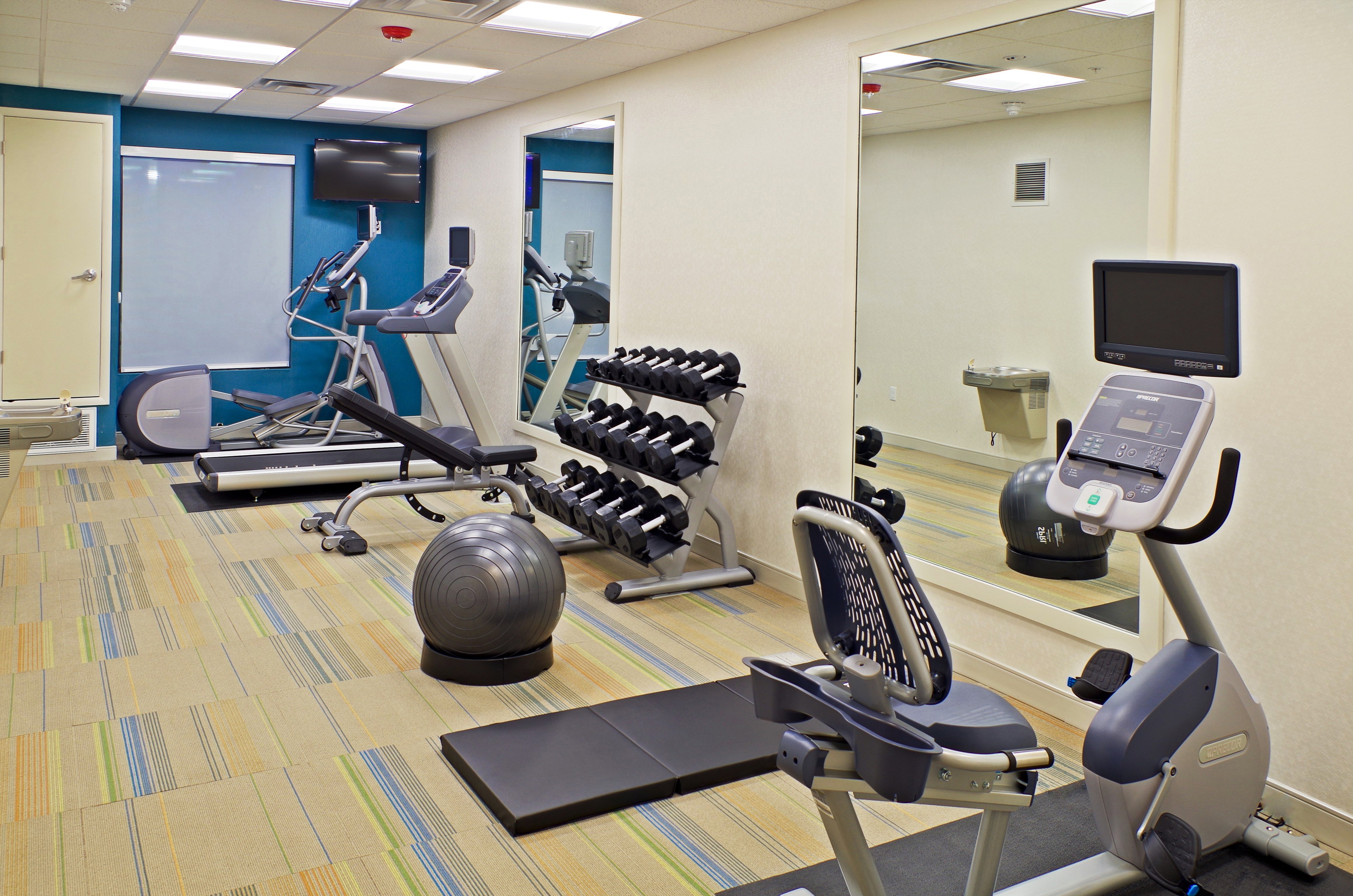holiday inn express and suites phoenix north scottsdale