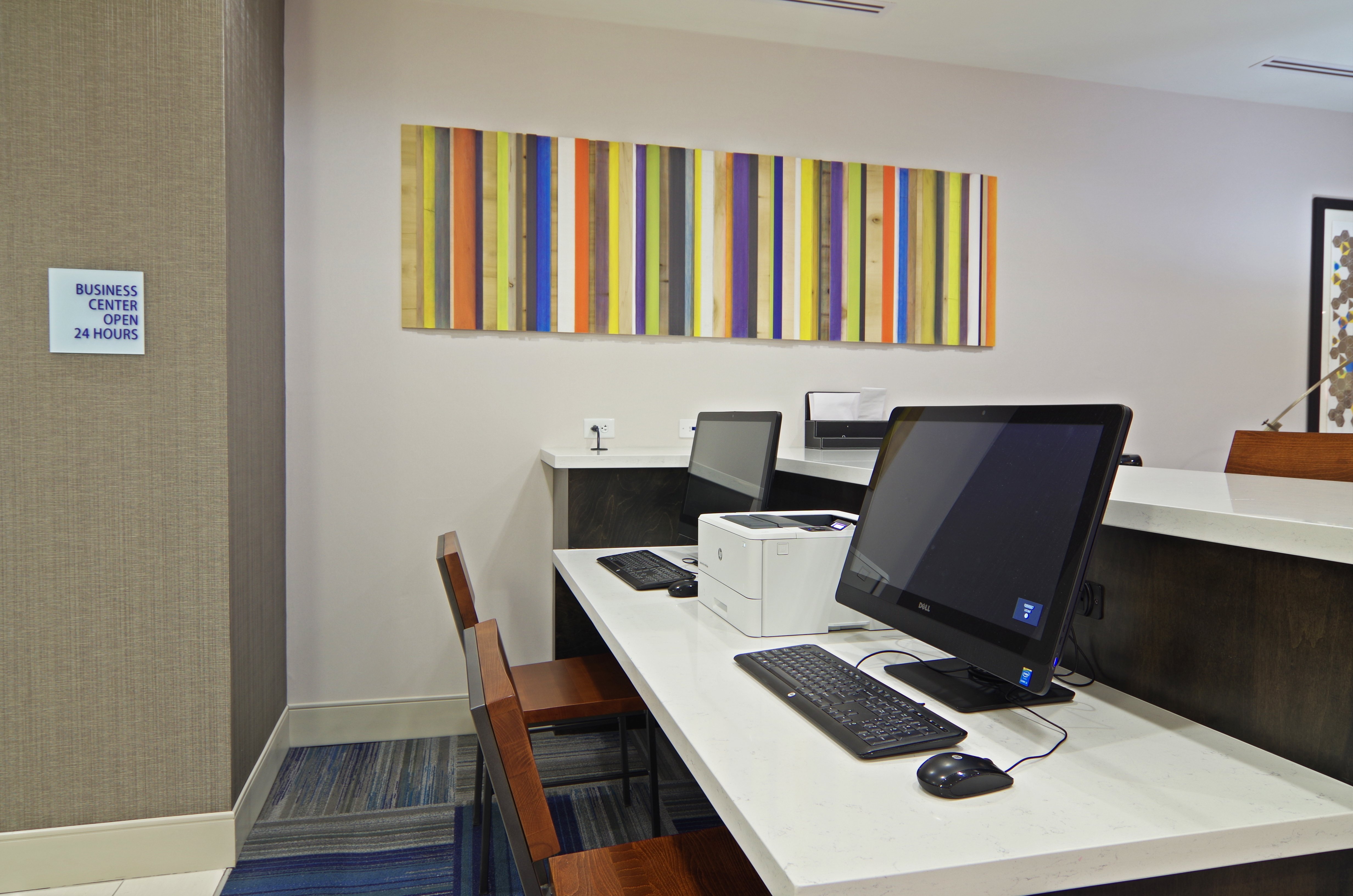 holiday inn express and suites phoenix north scottsdale