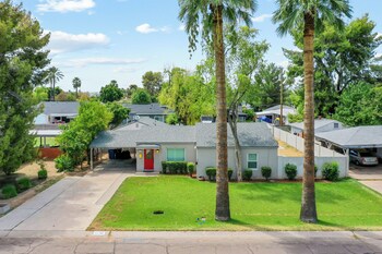 Palmera Place Uptown Phoenix,515 E Oregon Ave,3 star