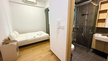 the colony skyline suites klcc