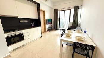 the colony skyline suites klcc