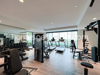 homesgetaway 1br in act one downtown