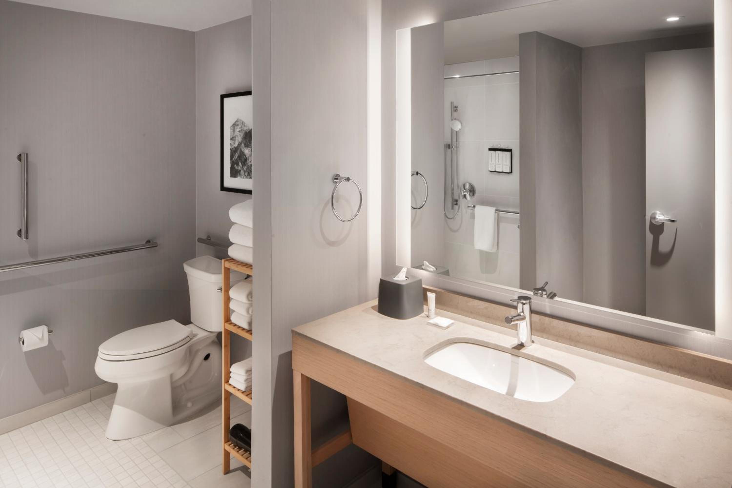 hyatt place reno
