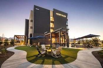 Hyatt Place Reno,,3 star