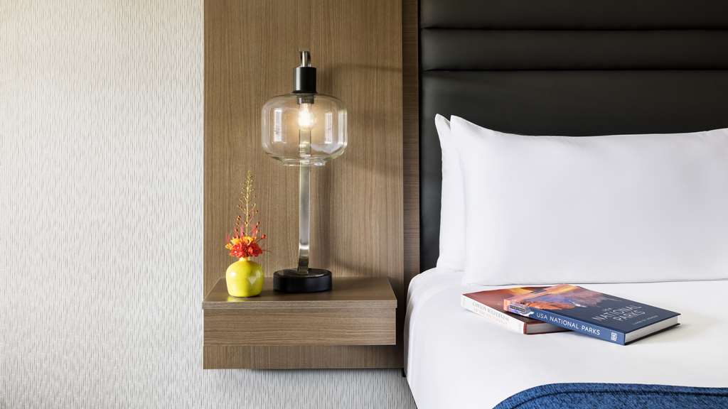 scottsdale plaza resort