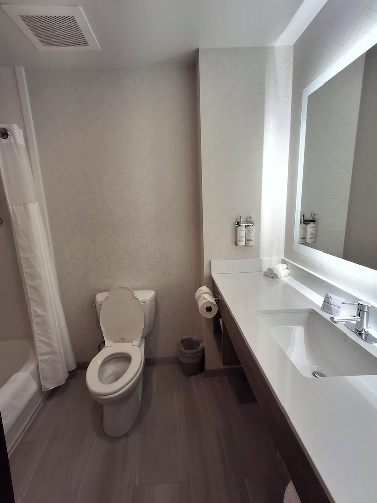 holiday inn express hotel and suites selinsgrove by ihg