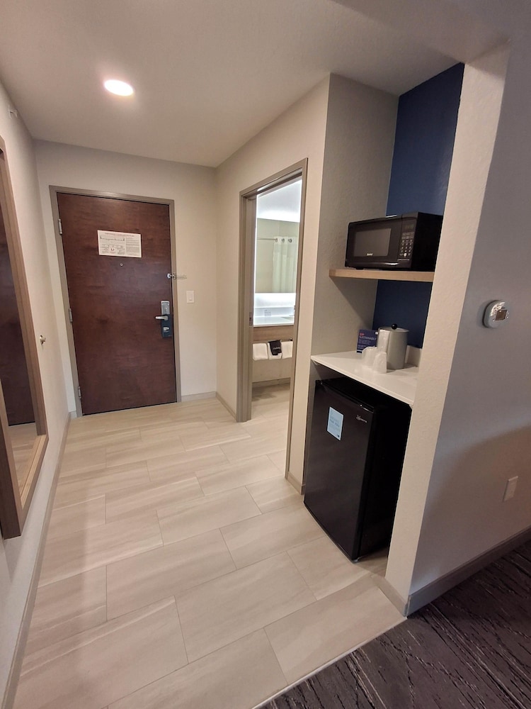 holiday inn express hotel and suites selinsgrove by ihg