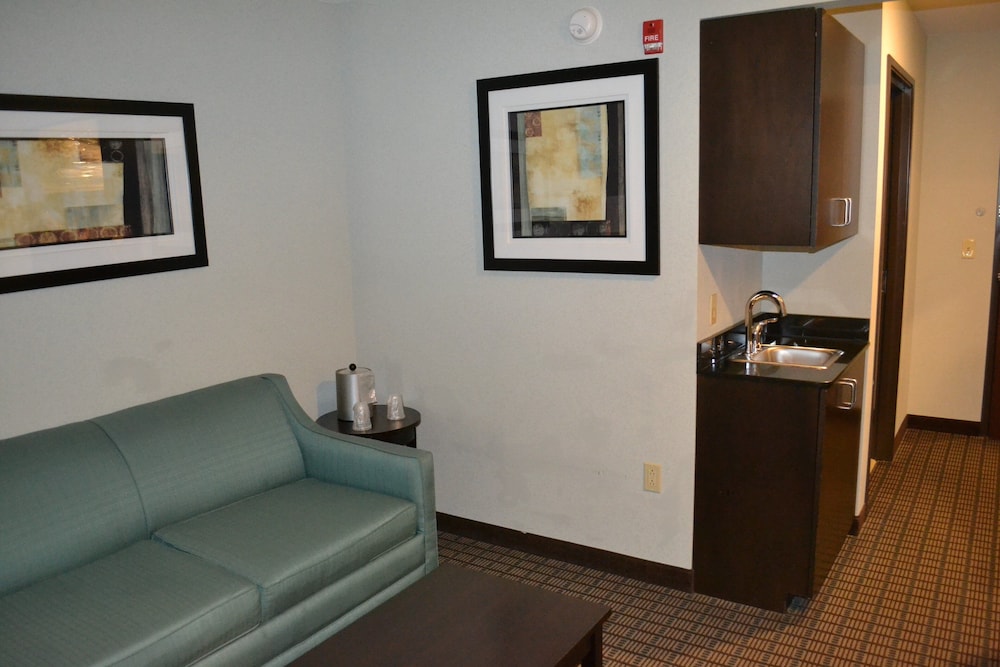 holiday inn express hotel and suites selinsgrove by ihg