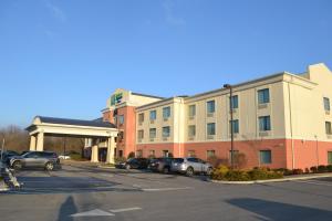 holiday inn express hotel and suites selinsgrove by ihg