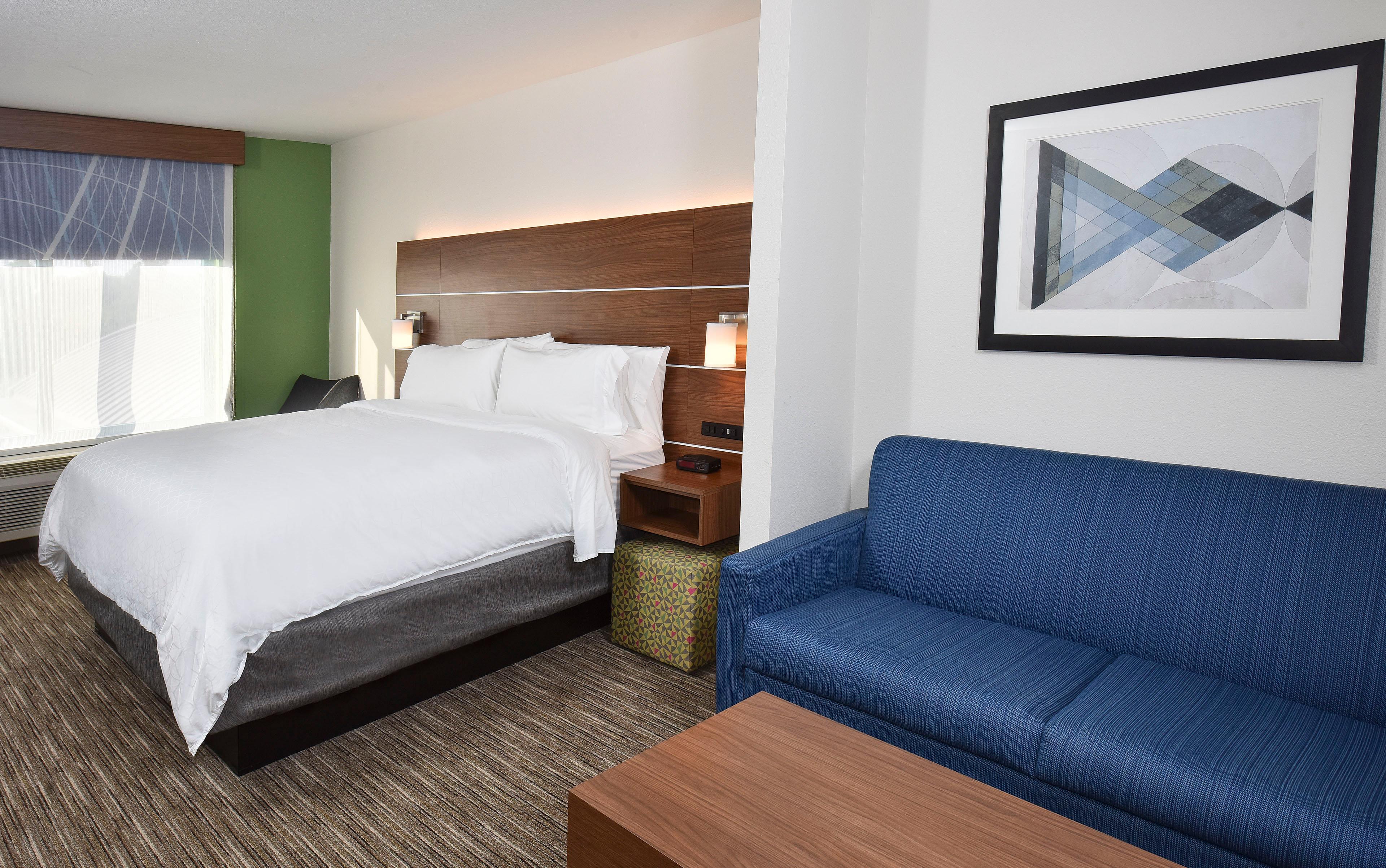 holiday inn express selma by ihg