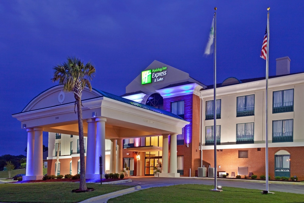 holiday inn express selma by ihg