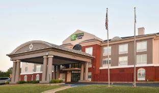 holiday inn express selma by ihg