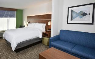 holiday inn express selma by ihg
