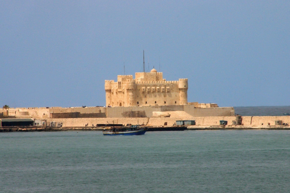 crowne plaza alexandria mirage by ihg