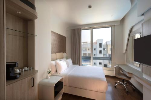 crowne plaza alexandria mirage by ihg
