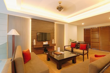 villa kayu raja