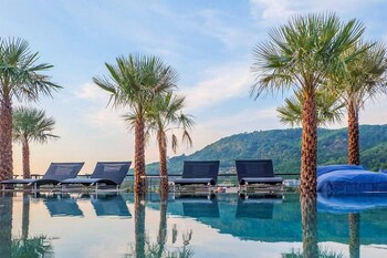 Citygate Kamala Residence B207,,3 star