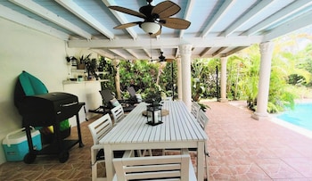 Beautiful And Comfortable Home And Studios,,4 star